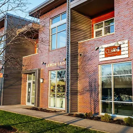 East Getaway - Walk To Parks Golf & Music Spots * Nashville