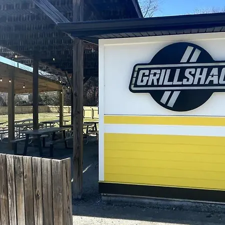 East Getaway - Walk To Parks Golf & Music Spots Nashville