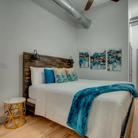 The Majestic Lofts * Nashville