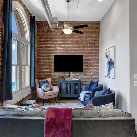 The Majestic Lofts * Nashville