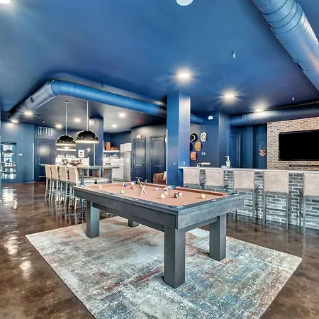Lower Broadway 4br By Maddox Nashville