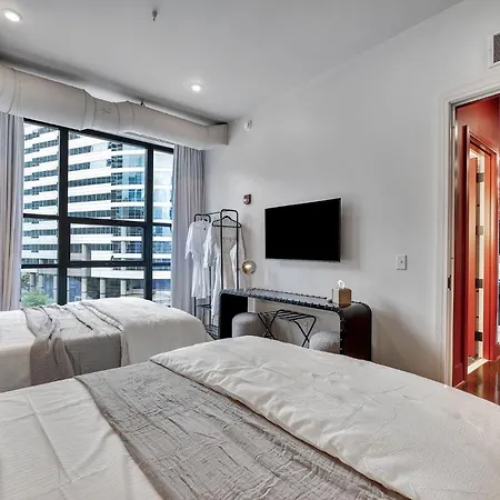 Elvis 4br By Maddox