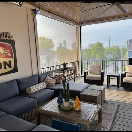 Beautiful Home In The Heart Of Nashville Holiday home Nashville