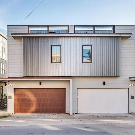 Holiday home Side By Side Era - Hot Tubs - Rooftop Views *