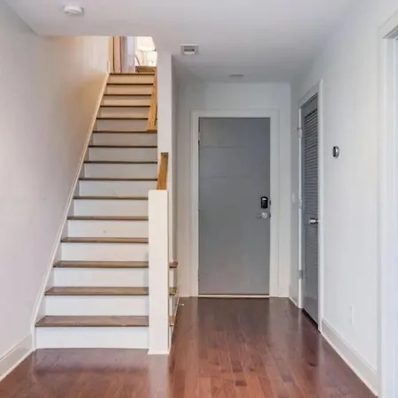 Holiday home Gorgeous 2miles To Lower Broadway Nashville