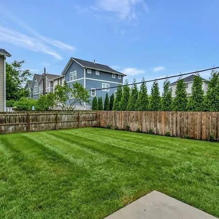 Sprawling Estate - Sleeps 16 Holiday home Nashville