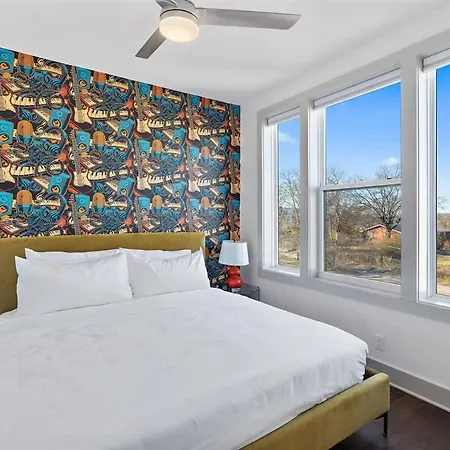 Stunning Private Rooftop Sunset Views *