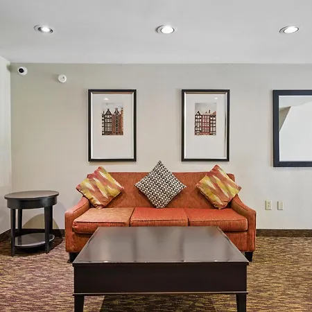Hotel Homestay Suites Nashville