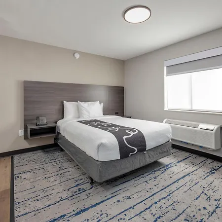 Homestay Suites 2*