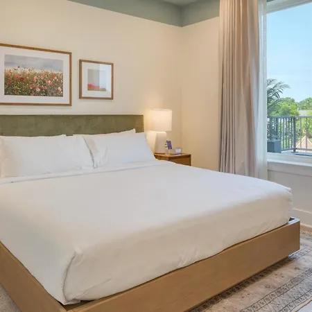 The Gilmore 4th Floor Buyout By Avantstay Holiday home *