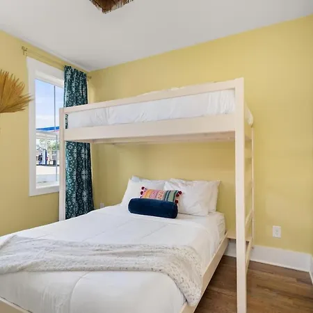 Secret Large 4bd Slp 16p 10min Broad Nashville