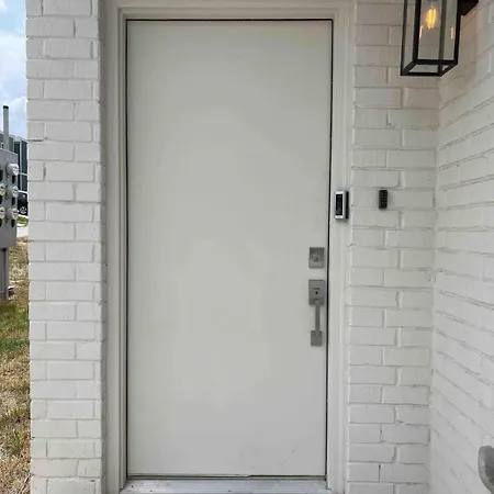 Secret Large 4bd Slp 16p 10min Broad