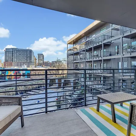Apartment The High Note Short Walk To Broadway, Heated Pool, Gym, Parking Nashville