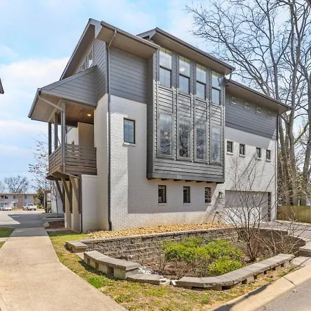 Modern Bliss With Garage By 12 South Restaurants And 2 Miles Broadway * Nashville