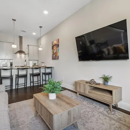 Country Music Themed Goodrich Ave By Skyrun Holiday home