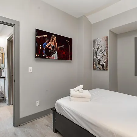 - 1821 Pearl St Nashville