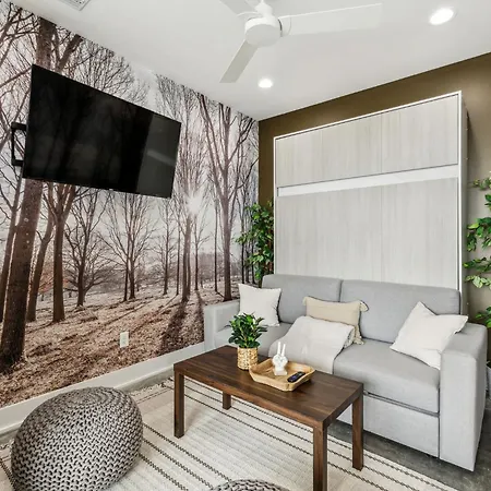 Apartment The Treehouse Stylish West *