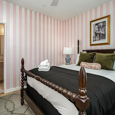Half Notes - Hot Tub & Grill - Mins To Broadway Holiday home Nashville