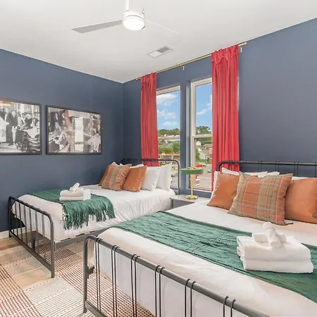Holiday home Half Notes - Hot Tub & Grill - Mins To Broadway *