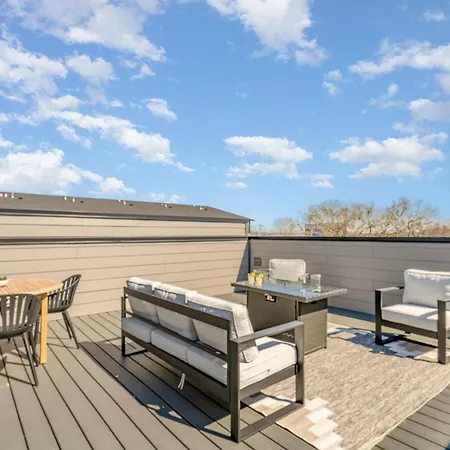 Huckleberry Outlaw-2 Units-hot Tub-near Broadway Nashville