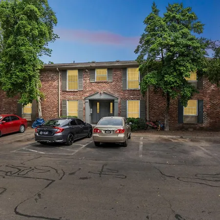 Apartment Jamestown C5 I Comfy 2 Bed 1 Bath Nashville