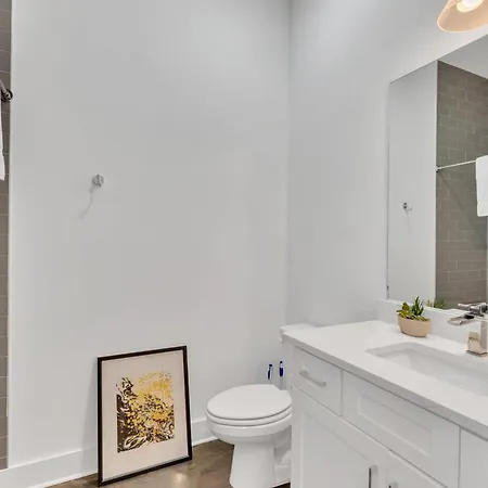 2 Lux Homes 2mi To Broadway Huge Rooftop Sleeps 24 *