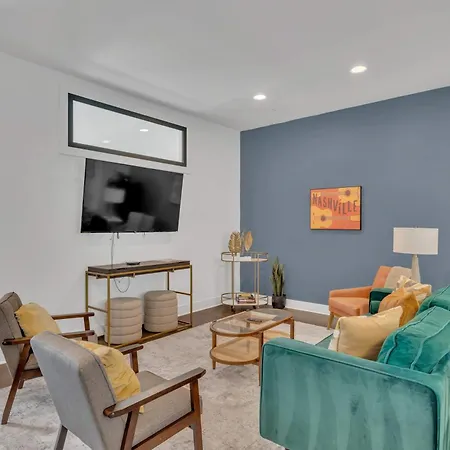 2 Lux Homes 2mi To Broadway Huge Rooftop Sleeps 24 * Nashville