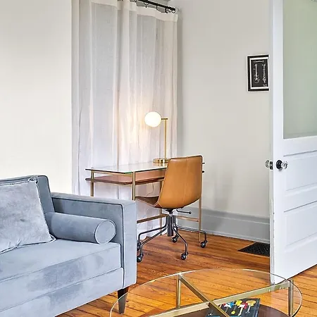 Holiday home Stunning Close To Downtown And Bdwy *