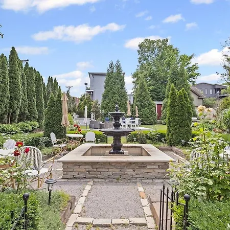 Germantown Old Grand House Holiday home Nashville