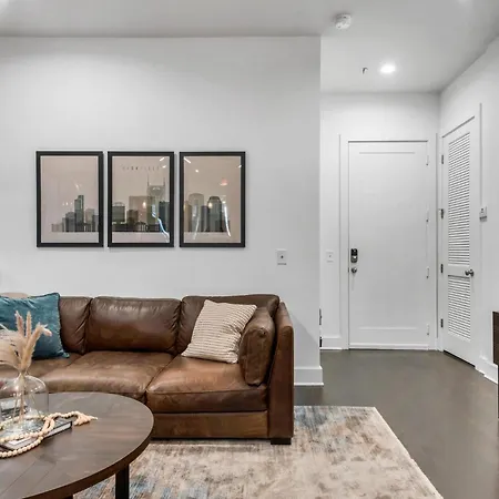 Apartment The Ryman Hideaway By Local