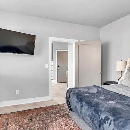 Holiday home The Onyx Edge By Local Nashville