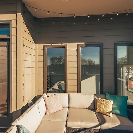 The Horizon Haven By Local * Nashville