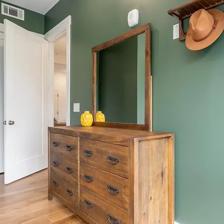 Apartment The Daffodil By Local