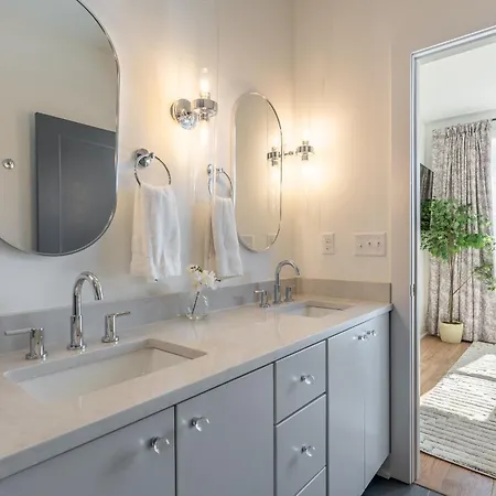 Holiday home Henley At The Lucy By Local *