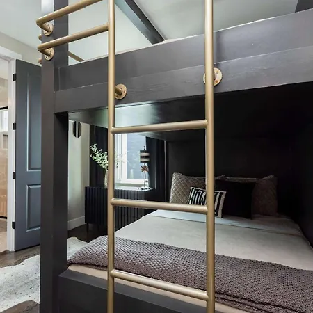 Brand New Elegance Rooftop Views Of Holiday home Nashville