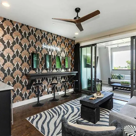 Brand New Elegance Rooftop Views Of * Nashville