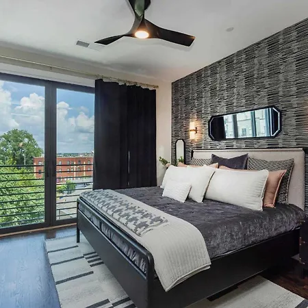 Brand New Elegance Rooftop Views Of Holiday home *