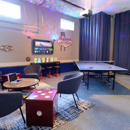 Ultimate Rooftop Double Games Bbq Skyline Views