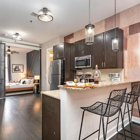 Holiday home Lofts At 30th - Country Heart - 6 Mins To Broadway
