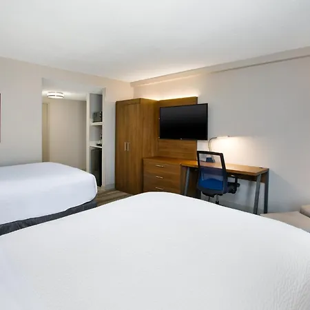 Express Nashville-downtown - Broadway By Ihg Hotel 3*