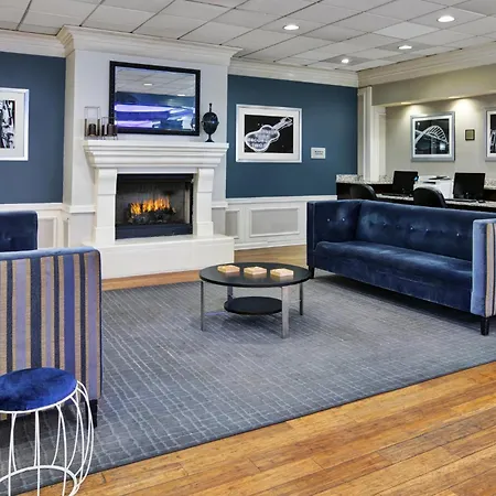 Express Nashville-downtown - Broadway By Ihg Hotel Nashville