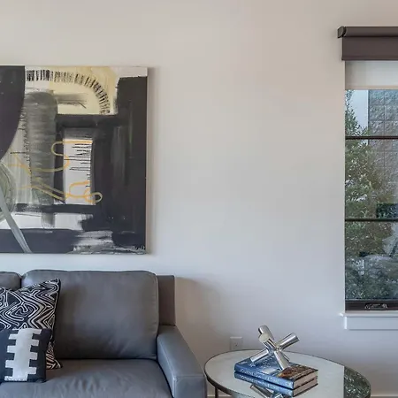 121 By Avantstay 4* Nashville