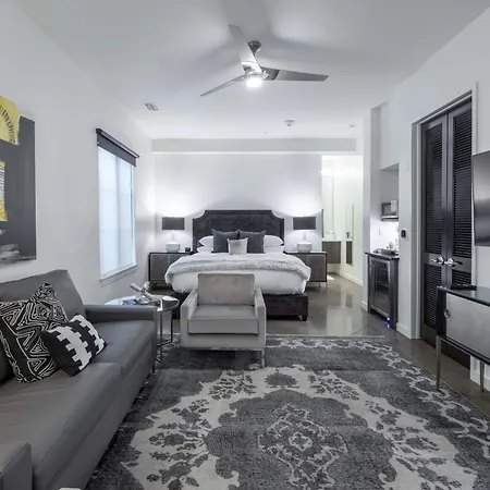 121 By Avantstay Hotel