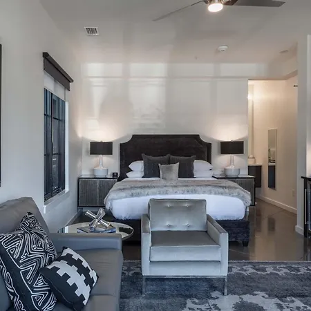 121 By Avantstay Nashville
