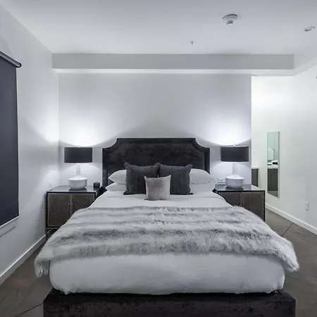 Hotel 121 By Avantstay