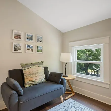Apartment Charming 2br East Nash Duplex Great Location