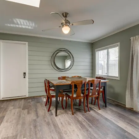 Luxury Townhouse On Music Row - Downtown Holiday home *