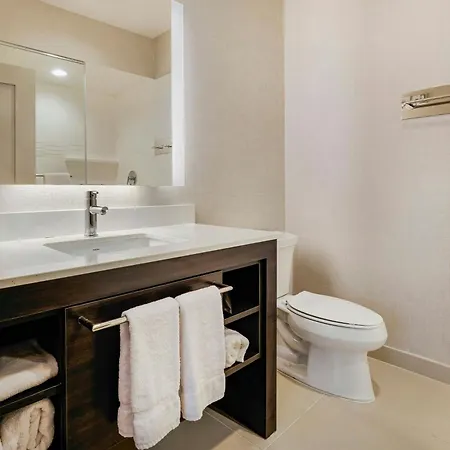 By Marriott Metro Center 3*