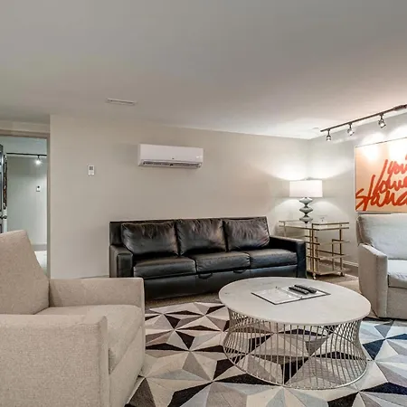Holiday home Charming For 4 In Family Dt Walk To Broadway Nashville