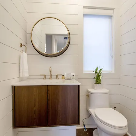 Holiday home The Augustine! | Views, Gym, Walk To Gulch